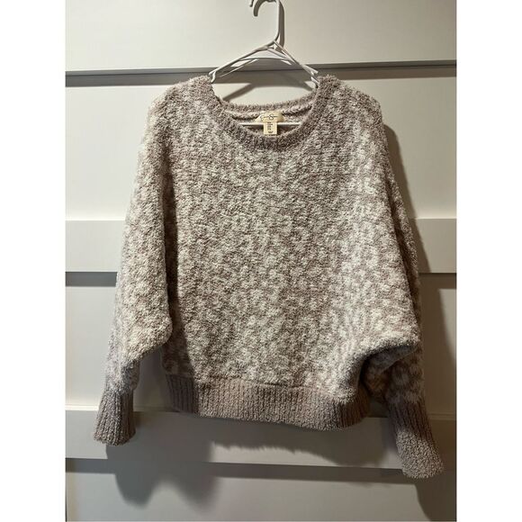Jessica Simpson oversized print sweater white and gray/brown size medium - Picture 1 of 8
